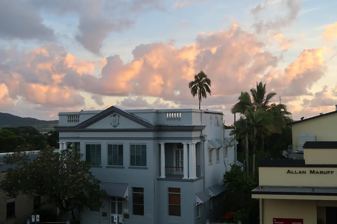 Queens Hotel Innisfail