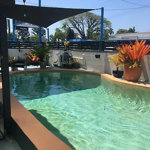 4* Motel Black Marlin